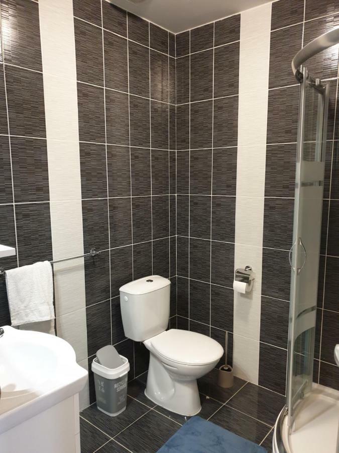 Apartman Majetic Otočac Eksteriør bilde